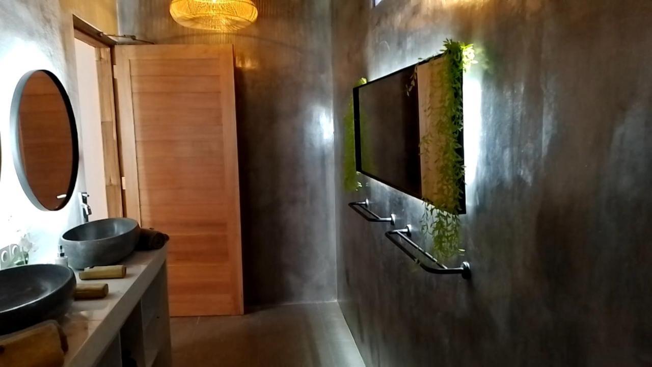 Agape Unlimited Villa Canggu Exteriör bild